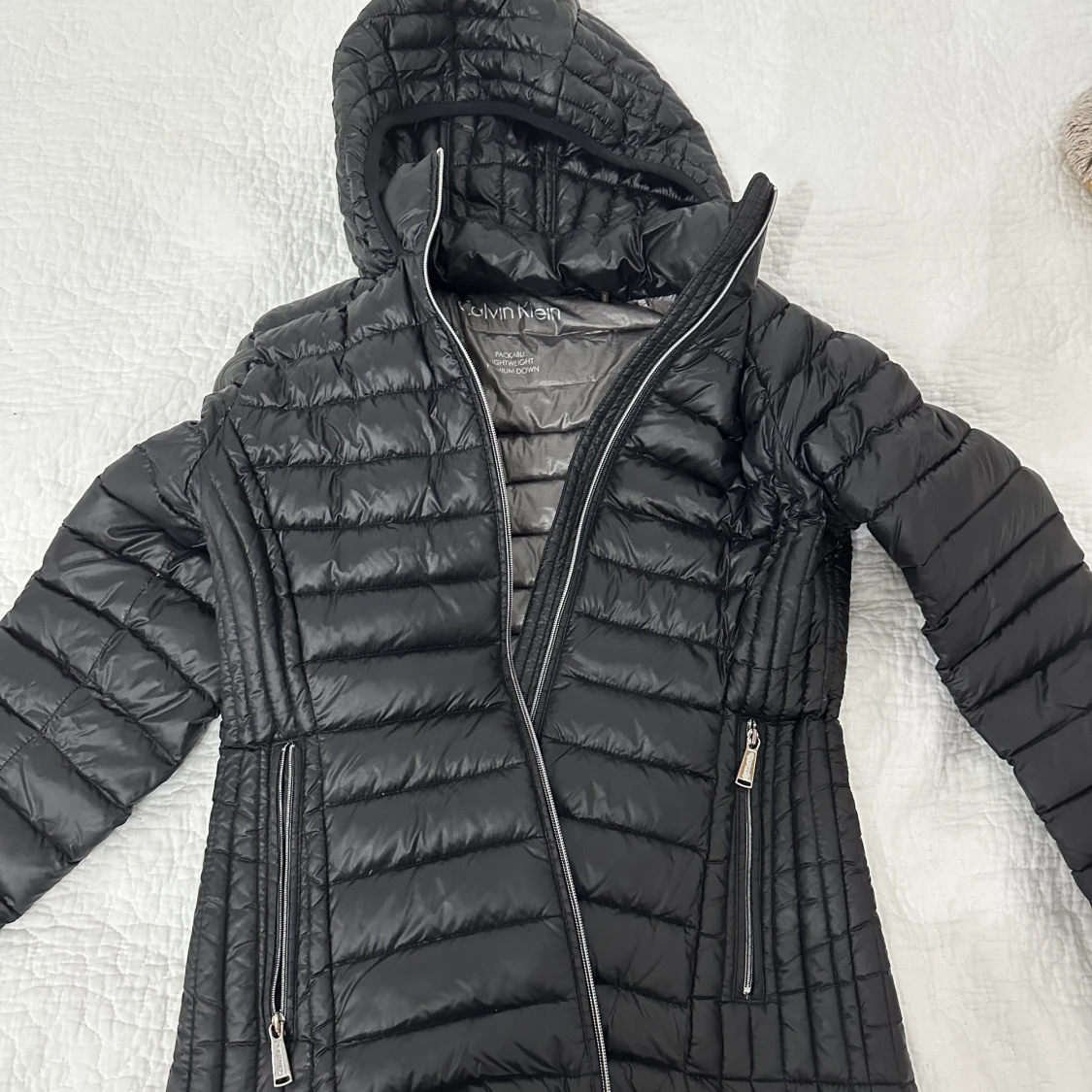 CALVIN KLEIN DUNJACKA