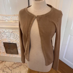 Tunn vintagekofta - Gott skick, sitter som en storlek S/M