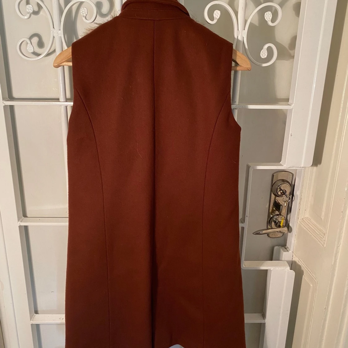 Ärmlös kappa med päls – Zara (oanvänd) - 91