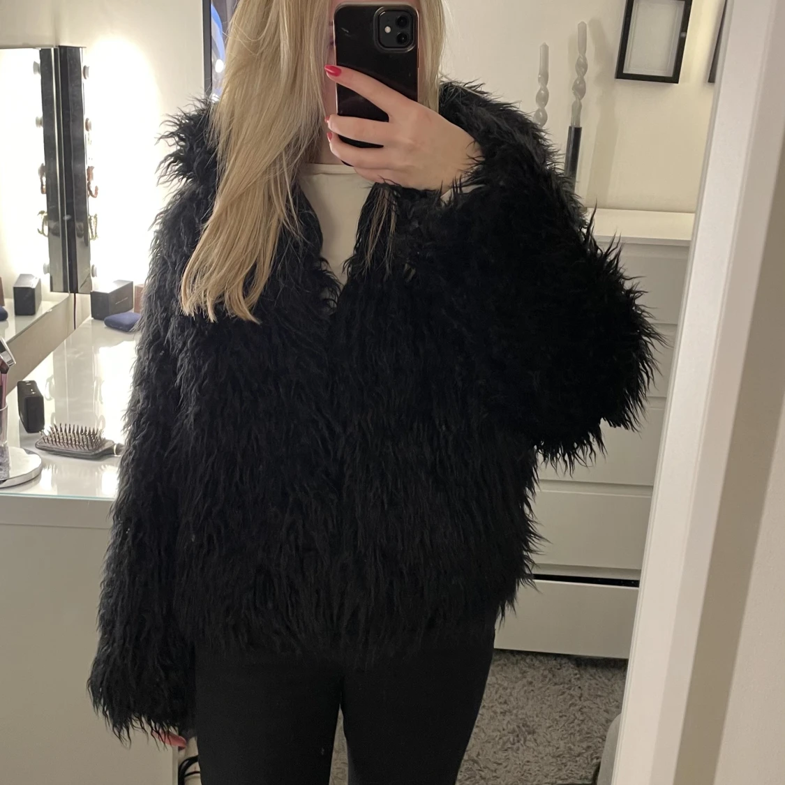 Varm pälsjacka  - 91