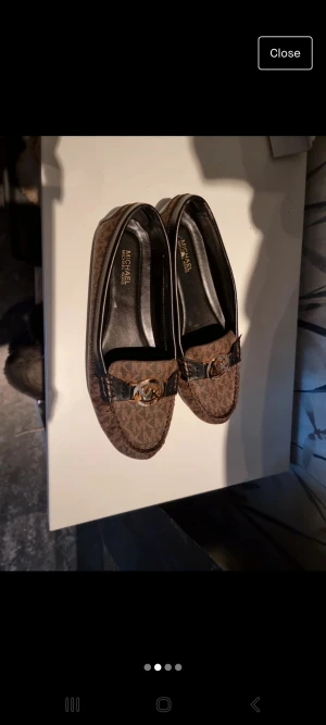 Michael Kors Loafers - Michael kors loafers storlek 36,5. Helt nya använd 1 gång 