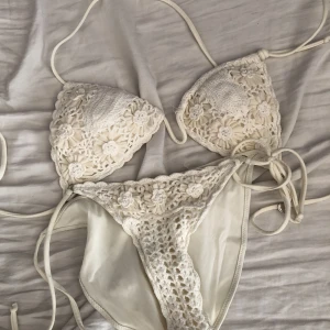 Bikini för sommaren🌸 - Bikini säljes. Använd 1 gång så nyskick.  Jag kan frakta eller mötas upp  Skriv för frågor  
