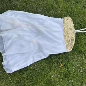 Kläning - Har aldrig haft på mig den. Älskar den men den är för lite för mig