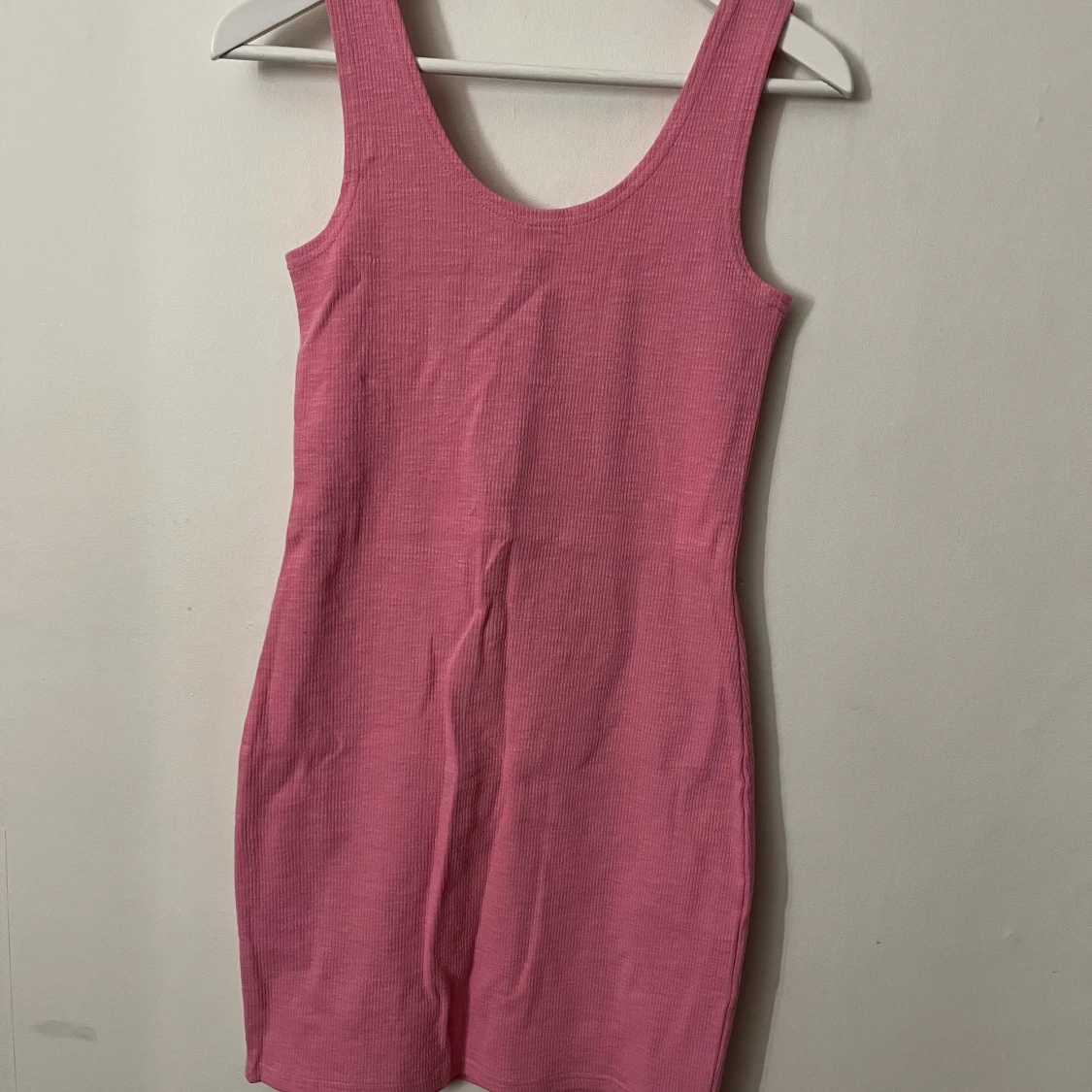 Rosa klänning  - 90