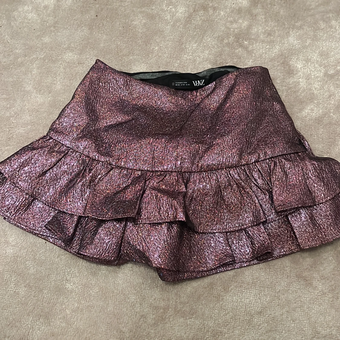 Slut såld zara kjol! - 46