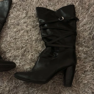 Skin boots  - Supersnygga och bekväma boots!!❤️