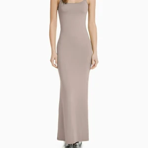 Skims dupe från behrska - Säljer denna skimsdupe i storlek S då jag inte gillar färgen på mig, använd endast en gång!