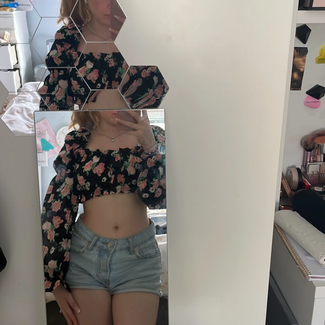 Blommig Croppad topp/blus - 91