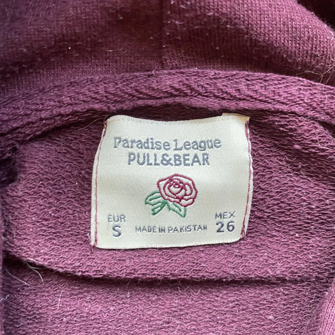 Pull and Bear hoodie - 90
