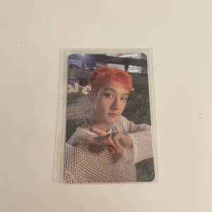Stray kids photocard  - Stray kids no easy photocard Bang Chan. Officiell och mint skick! 70kr + frakt☁️✨