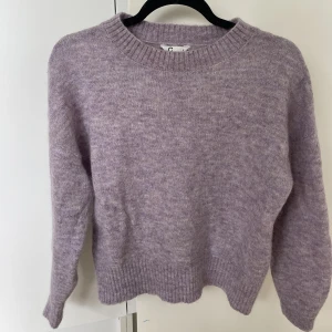 Finstickad tröja - Använd några gånger. Mycket bra skick