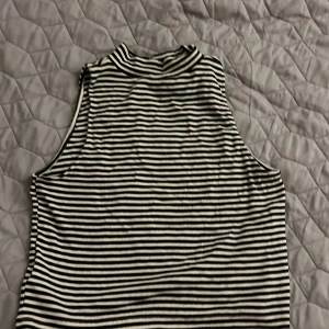 Topp  - Skön material🌸🌸