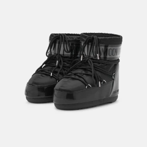 Moon boots - Bra skick. Använda en vinter. Frakt ingår inte i priset. Ordenarie pris 2000kr