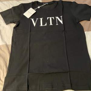Valentino t-shirt 