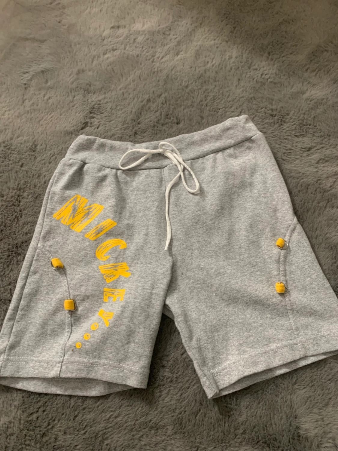 Ett pyjamassätt  - 90