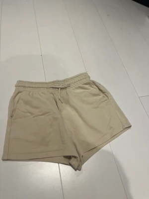 Shorts  - Shorts från Lager  Lager 157 bra skick använt inte så många gånger 