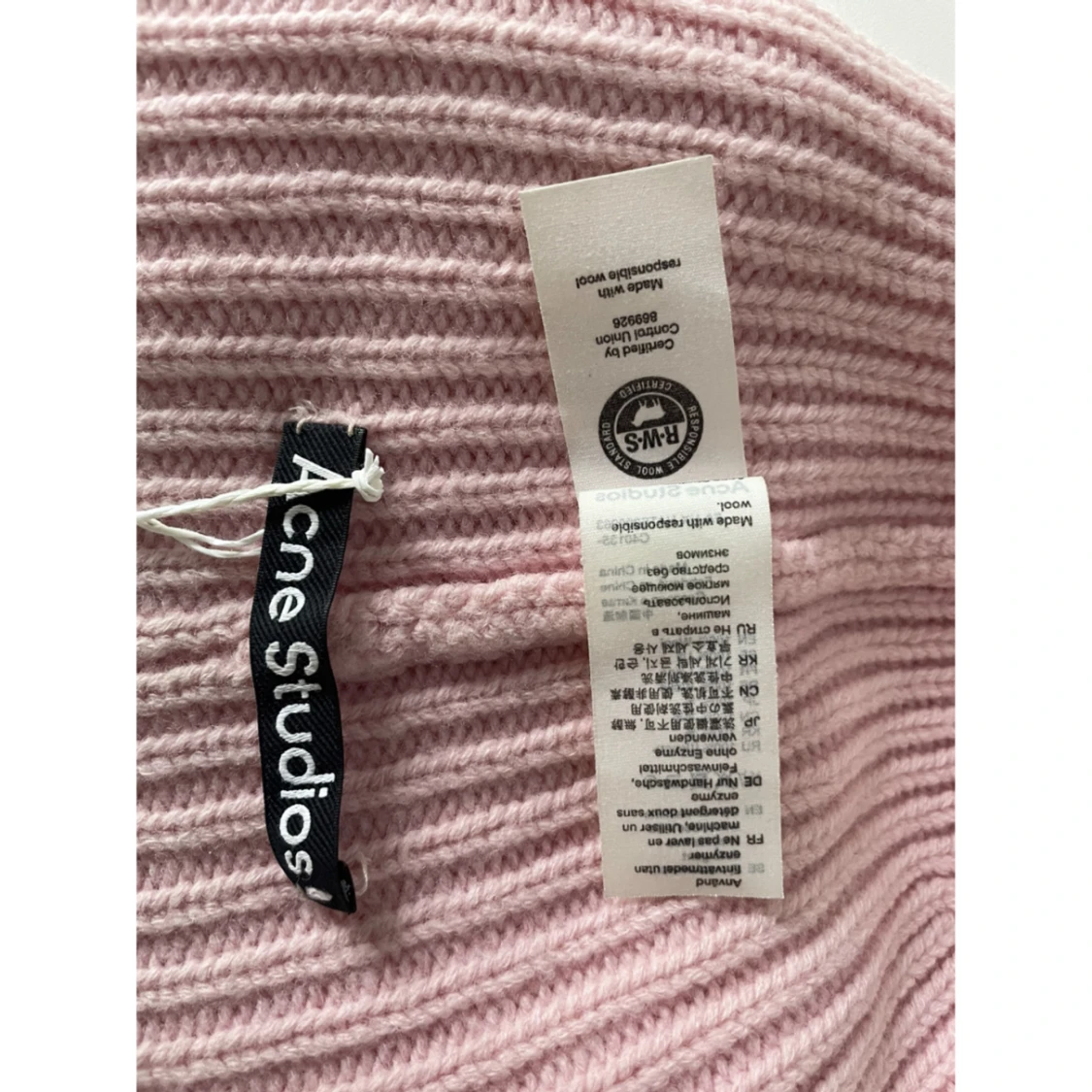 Acne Studios rosa pansy mössa - 91