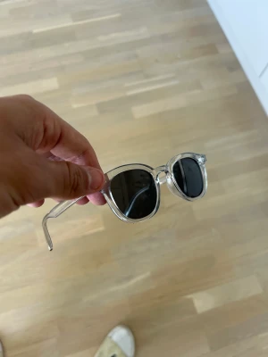 Montén M1V1 solgalsögon  - Säljer dom här solglasögona.  Pga nyköp Hör av er om eventuella frågor eller mera bilder👍🏻