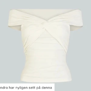 Topp - Jättefin topp från bikbok i storlek S. Endast använt 1 gång.