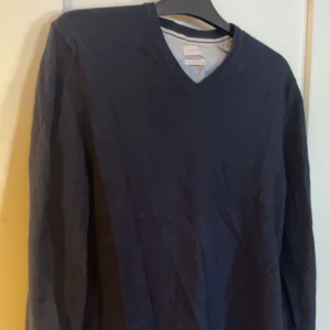 Cashmeri tröja - riktigt snygg tröja i bra skick, för endast 100kr