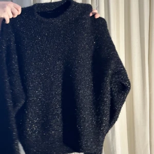 Glitter stickad tröja - Najs tröja från ginaticot 