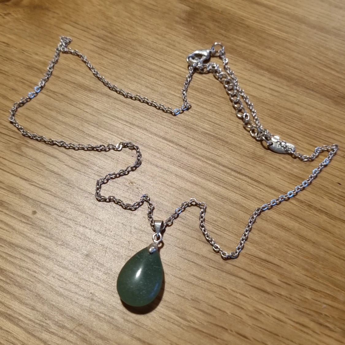 Y2k 90s halsband med sten 