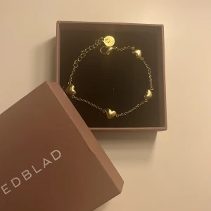Edblad armband - Guldigt Edblad armband, knappt använd💕 Jag köpte det för 349kr!