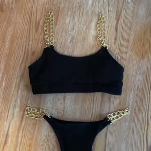 Bikini - Oanvänd bikini från SHEIN. Storlek M💞💗
