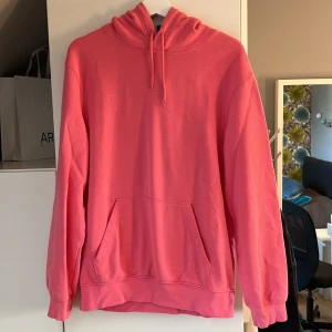 Hoodie - Hoodie från Hm i en superfin rosa färg, storlek M💖 