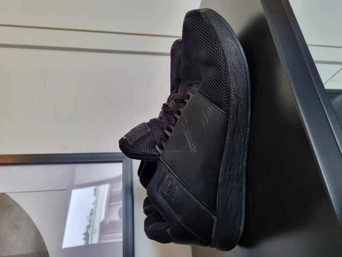 Svarta sneakers - 90