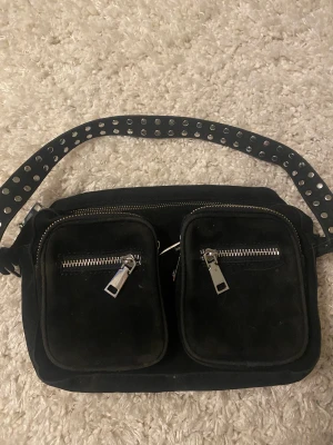 Noella väska - Säljer min Noella väska nu eftersom den ej kommer till användning längre😇❤️