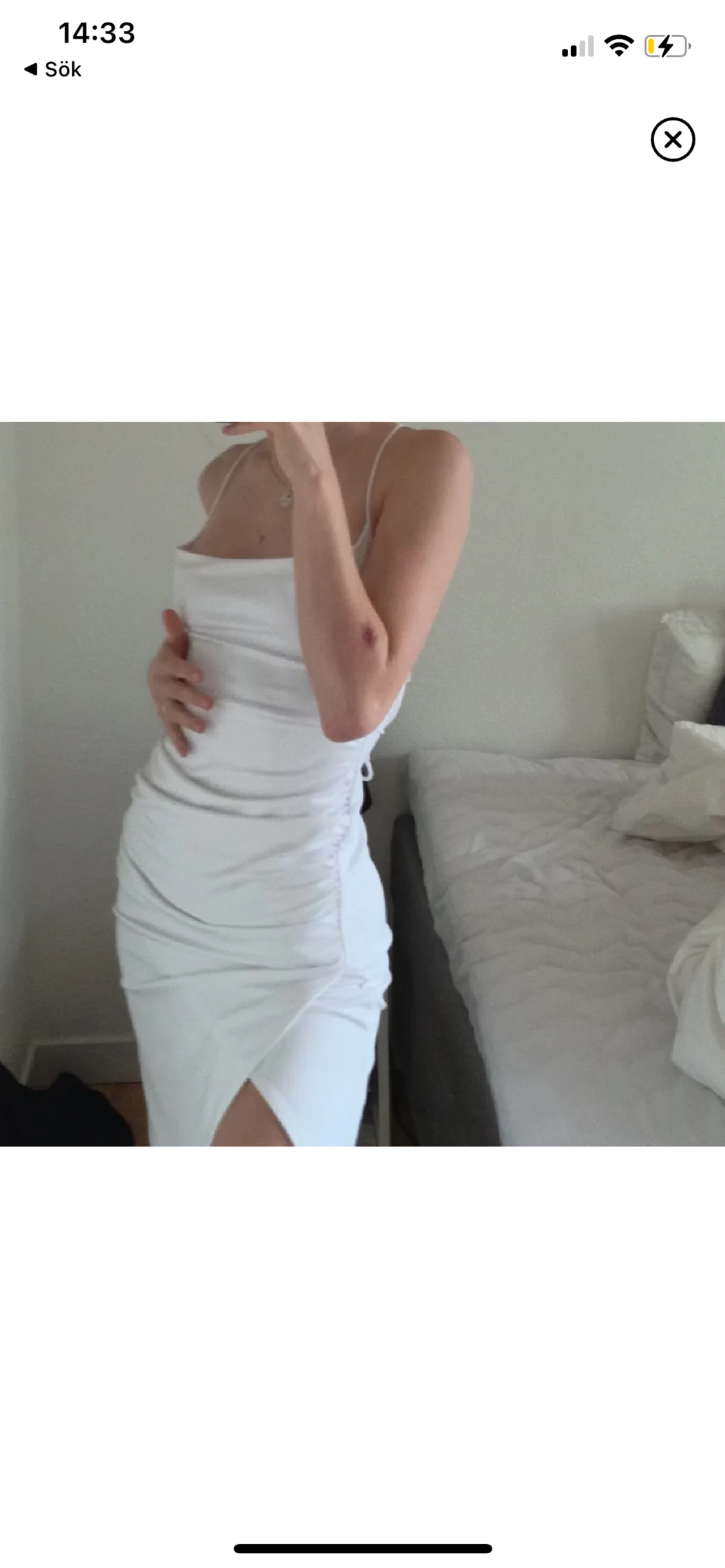 Satin klänning från Bikbok - 90