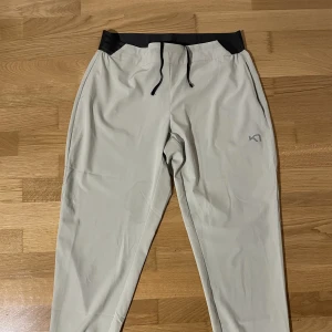 Trousers - Unused