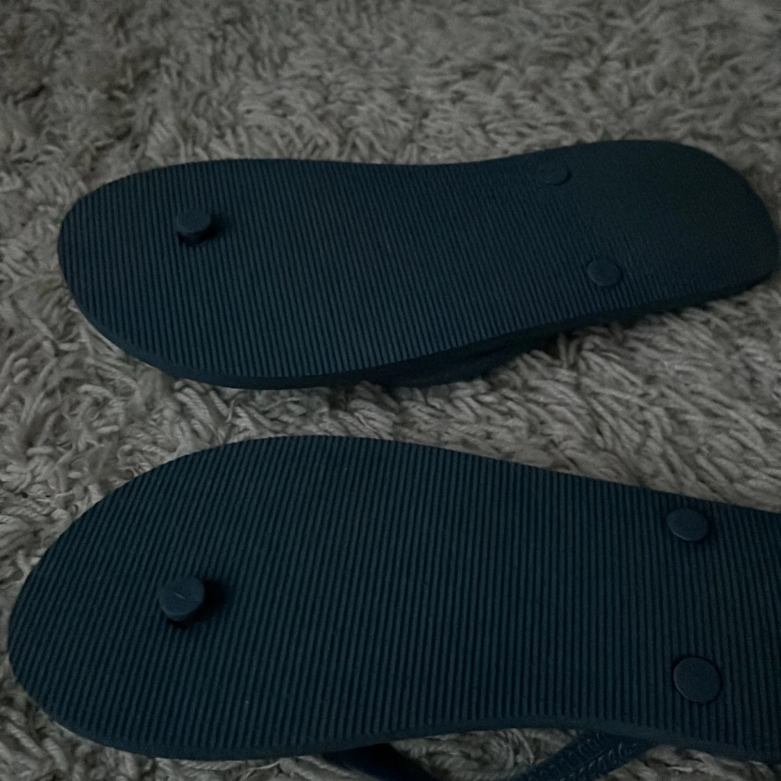 Fett snygga sandaler helt nya  - 90