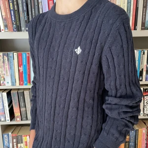 Morris kabelstickad tröja - Morris kabelstickad tröja i utmärkt skick. 