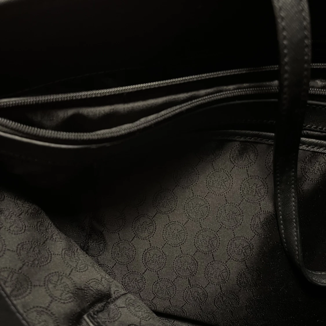 MICHAEL KORS VÄSKA - 91