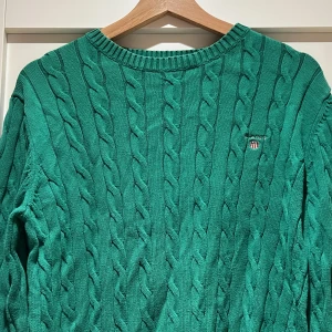 Gant kabelstickad tröja - Nypris ca 700kr fint skick, 450kr 💛