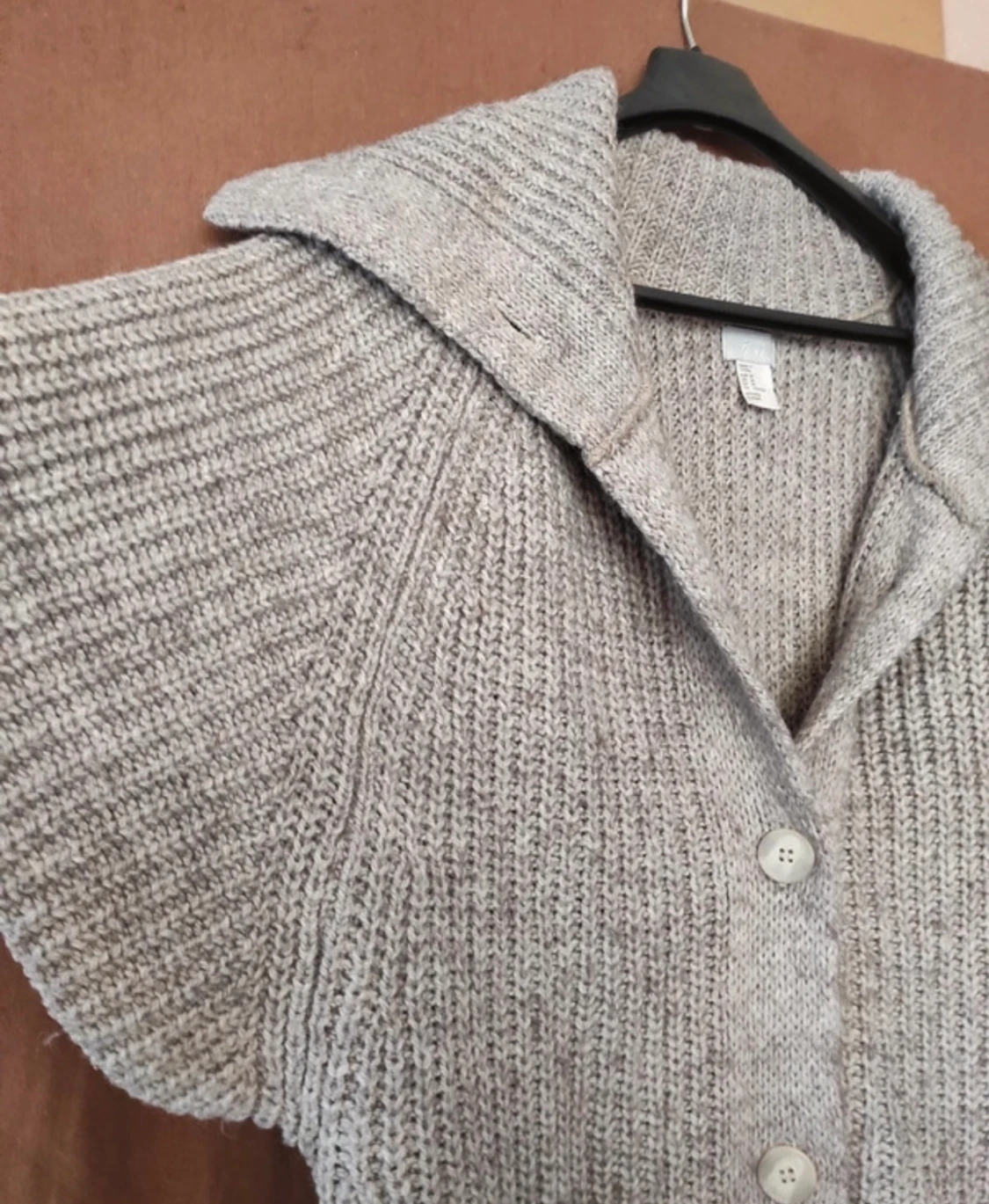 Kortärmad stickad kofta från hm - 90