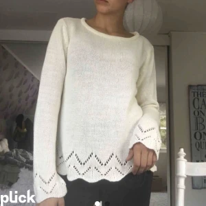 Stickad tröja - Fin stickad tröja Knappt använd❤️