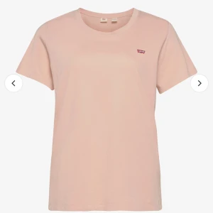 T-shirt Levis - Aldrig använd🌸