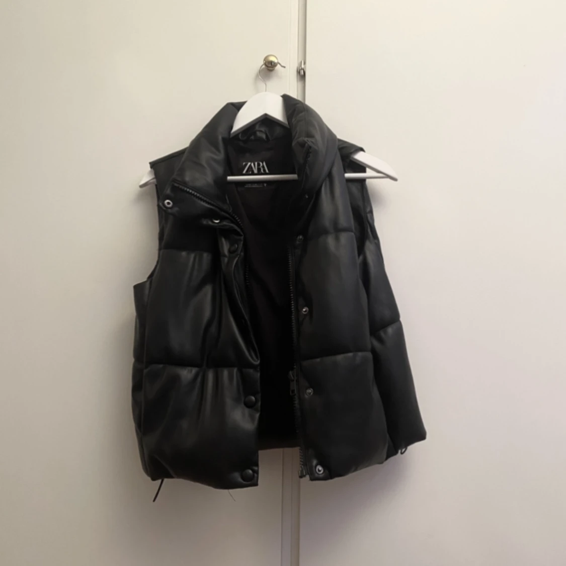 Svart väst från zara 