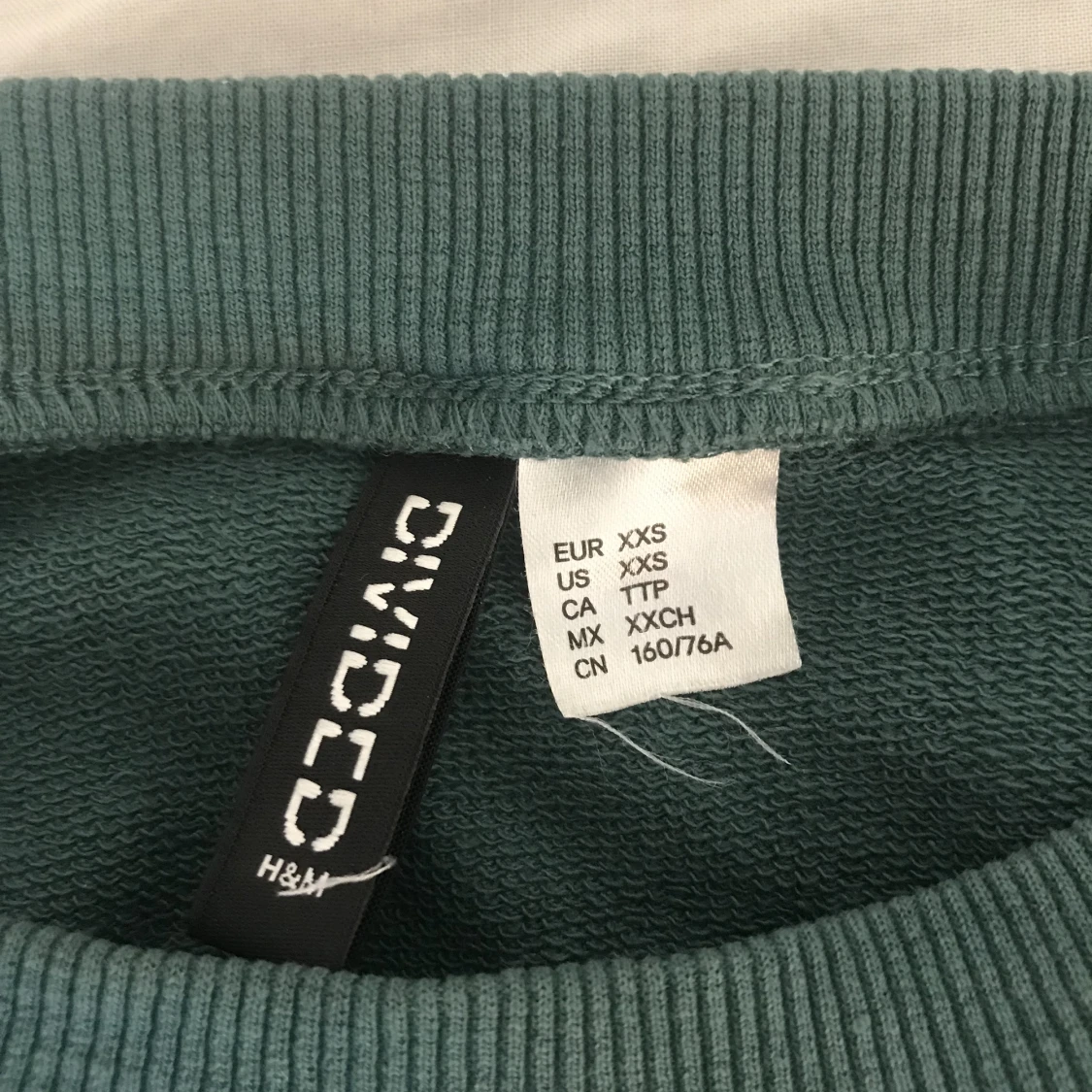 Grön tjocktröja - 91
