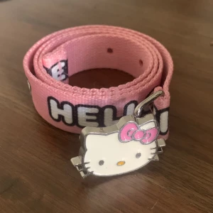 Hello kitty skärp - Gulligt hello kitty skärp, 76 cm