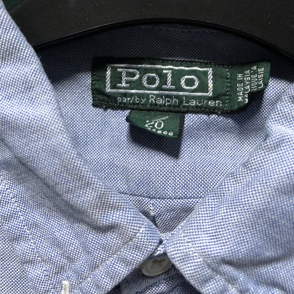 En äkta polo ralph lauren skorta inga märken eller fläckar säljer på grund av att den inte används längre . Skjortor.