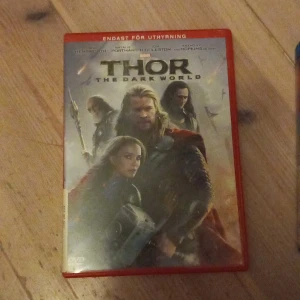 Filmer  - Det är 2 marvelfilmer, thor the dark world och spiderman homecoming.  20kr styck