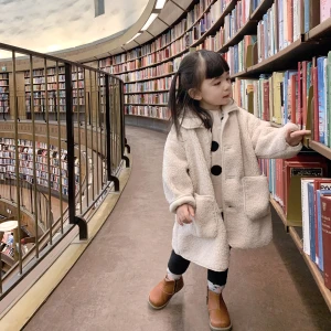 Winter coat  - - Condition: 90% new  - Material: polyester 