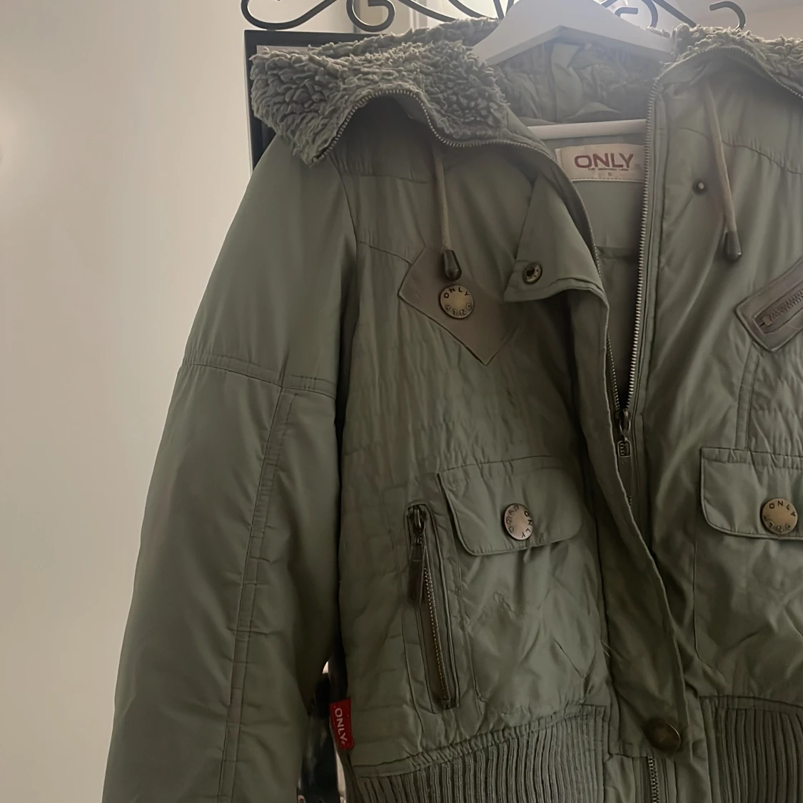 Grön jacka - 90