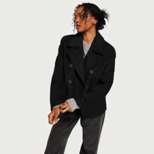 Kappa  - Kort kappa i strl S från h&m med röda detaljer på knapparna. 