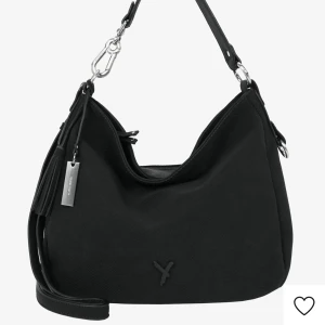 Handväska - Säljer min Suri Frey Romy handväska då den inte kommer till användning! Är väl använd💞