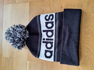 Addidas mössa - Addidas mössa 